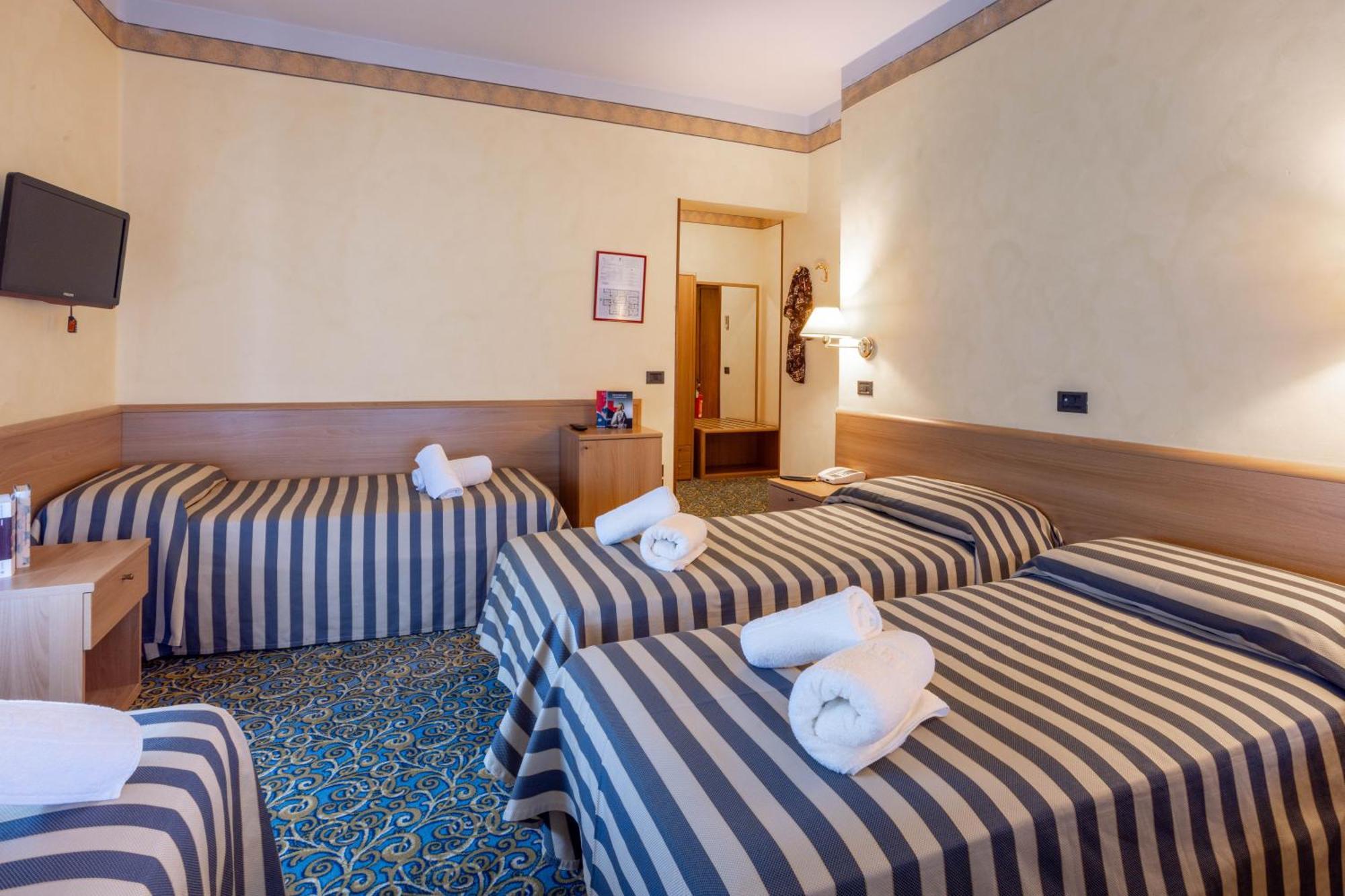 Hotel Giardinetto 데센자노델가르다 외부 사진